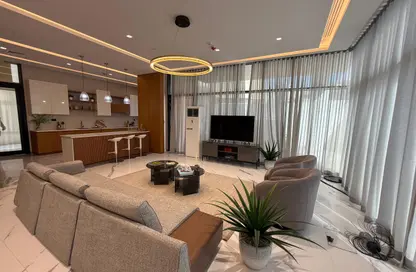 Villa - 6 Bedrooms - 7 Bathrooms for sale in Giardino Apartments - The Pearl Island - Doha