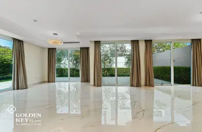 Villa - 6 Bedrooms - 7 Bathrooms for rent in Floresta Gardens - Floresta Gardens - The Pearl Island - Doha