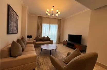 Apartment - 2 Bedrooms - 2 Bathrooms for rent in Marina Residences 195 - Marina District - Lusail