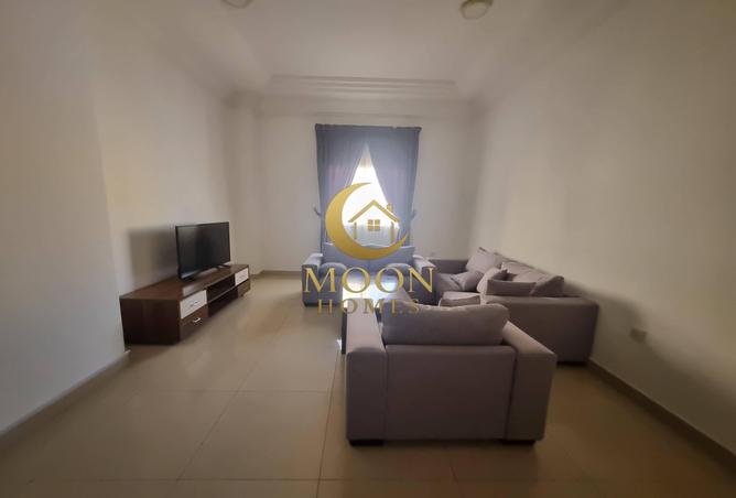 971603 - Property Image 3