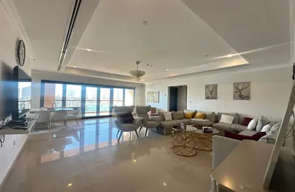 Apartment - 2 Bedrooms - 3 Bathrooms for rent in East Porto Drive - Porto Arabia - The Pearl Island - Doha