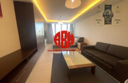 Apartment - Studio - 1 Bathroom for rent in Viva West - Viva Bahriyah - The Pearl Island - Doha