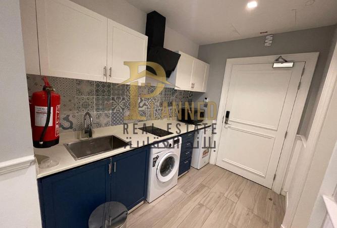 990644 - Property Image 3