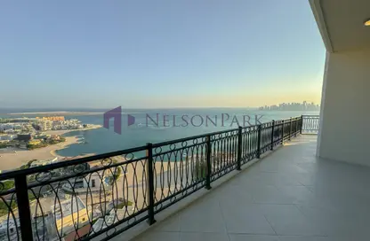 Penthouse - 3 Bedrooms - 5 Bathrooms for rent in Floresta Gardens - Floresta Gardens - The Pearl Island - Doha