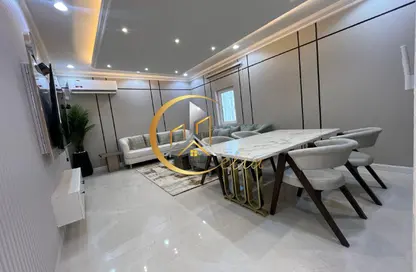 Apartment - 2 Bedrooms - 2 Bathrooms for rent in Umm Ghuwalina - Umm Ghuwailina - Doha