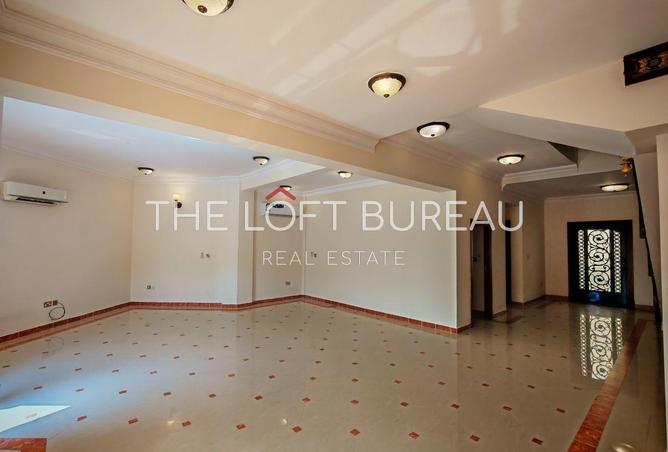 986456 - Property Image 3