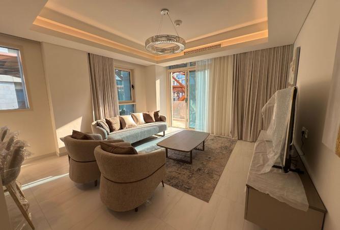 990872 - Property Image 3