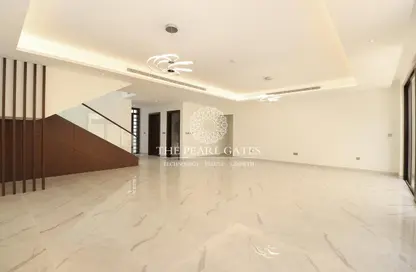 Empty Room image for: Villa - 4 Bedrooms - 5 Bathrooms for rent in Giardino Village - The Pearl Island - Doha, Image 1