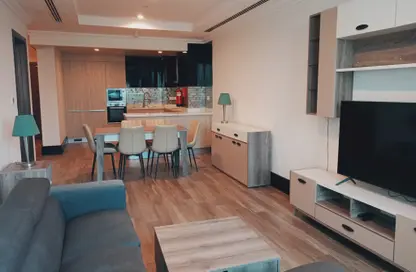 Apartment - 1 Bedroom - 2 Bathrooms for rent in Viva West - Viva Bahriyah - The Pearl Island - Doha