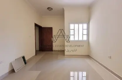 شقة - 2 غرف نوم - 2 حمامات للايجار في فريج بن محمود- جنوب - فريج بن محمود - الدوحة