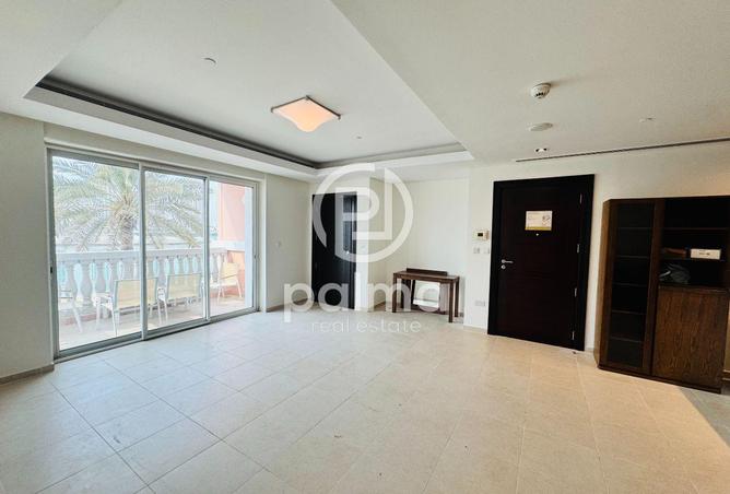 971233 - Property Image 3