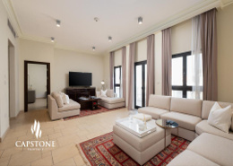Apartment - 2 bedrooms - 3 bathrooms for rent in Mercato - Qanat Quartier - The Pearl - Doha