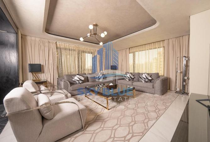 907109 - Property Image 2