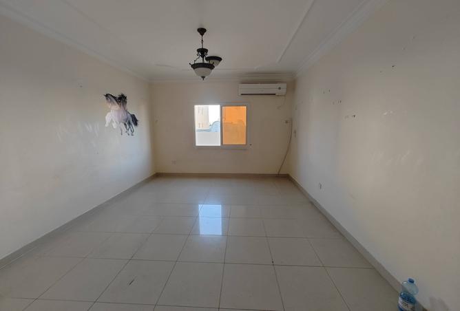 940894 - Property Main Image