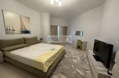 Apartment - 1 Bedroom - 2 Bathrooms for rent in Al Zubair Bakkar Street - Al Sadd - Doha