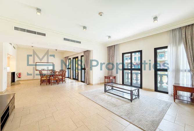 935549 - Property Image 2