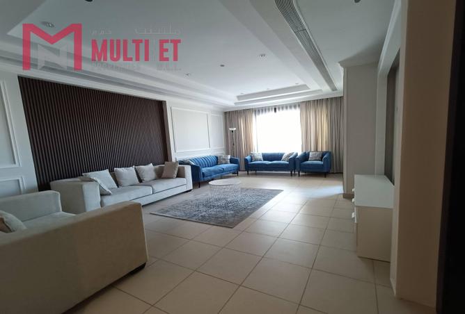 966790 - Property Image 2