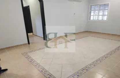 شقة - 3 غرف نوم - 3 حمامات للايجار في شارع المطار القديم - طريق المطار القديم - الدوحة شقة - 3 غرف نوم - 3 حمامات للايجار في شارع المطار القديم - طريق المطار القديم - الدوحة