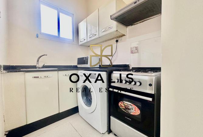 955394 - Property Image 3
