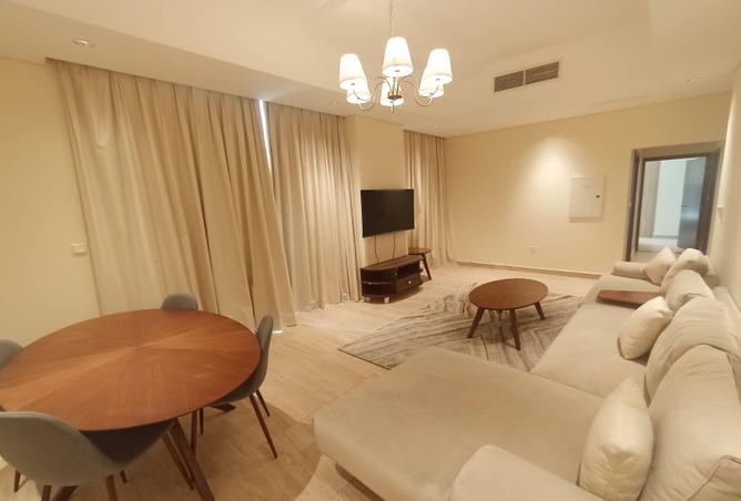 982111 - Property Image 3