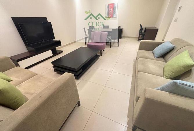 950869 - Property Image 2