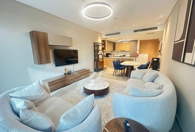 988229 - Property Image 2