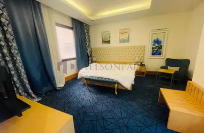 Apartment - Studio - 1 Bathroom for rent in Royal Plaza - Al Sadd - Doha