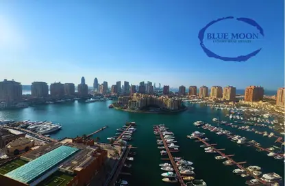 (بنتهاوس  (روف - 3 غرف نوم - 5 حمامات للايجار في طريق بورتو الغربي - بورتو أرابيا - جزيرة اللؤلؤة - الدوحة