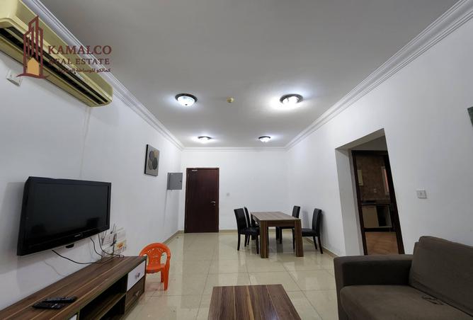 932844 - Property Image 2