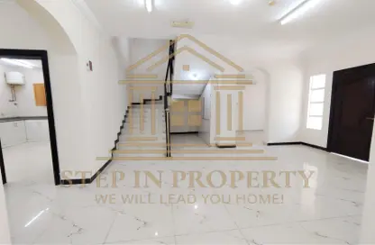 Villa - 5 Bedrooms - 4 Bathrooms for rent in Ain Khaled Villas - Ain Khaled - Doha