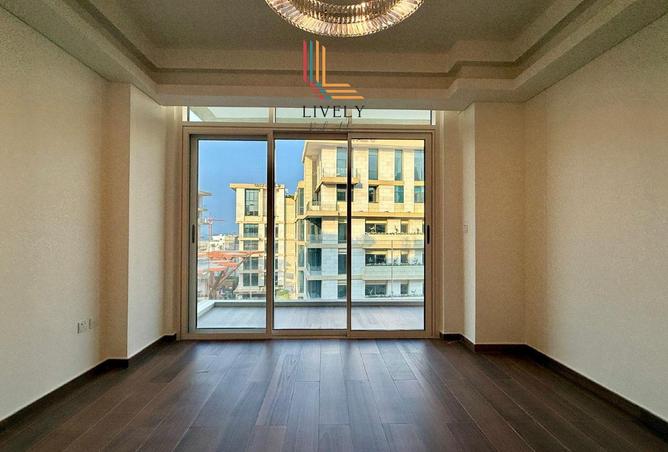 948252 - Property Image 2