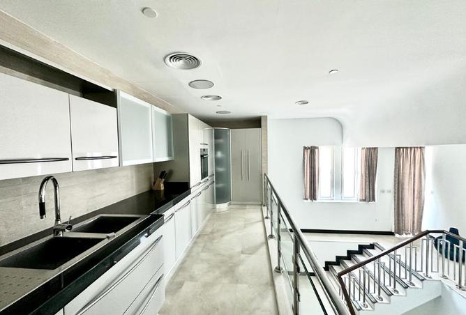 983397 - Property Image 2