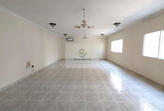 928483 - Property Image 2