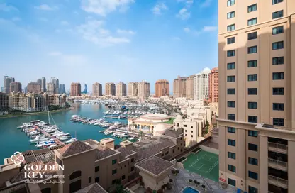 Apartment - 1 Bedroom - 2 Bathrooms for rent in West Porto Drive - Porto Arabia - The Pearl Island - Doha