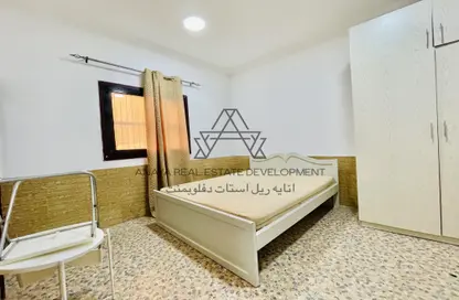 Apartment - 2 Bedrooms - 2 Bathrooms for rent in Umm Ghuwailina - Doha