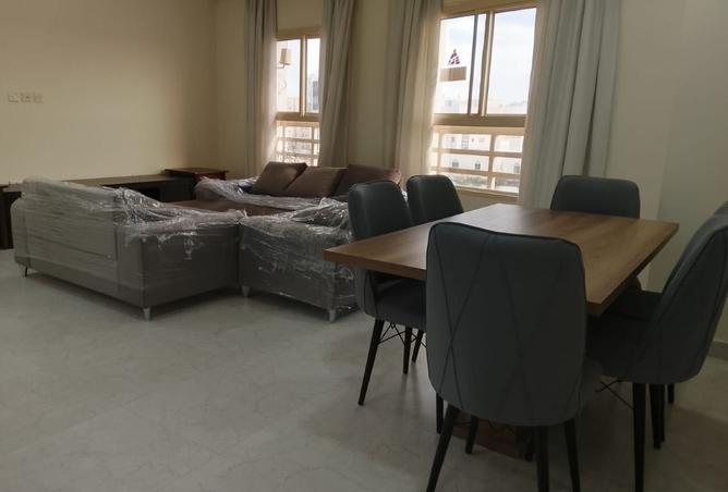 986868 - Property Image 2