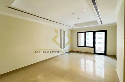 Apartment - 1 Bedroom - 2 Bathrooms for sale in West Porto Drive - Porto Arabia - The Pearl Island - Doha
