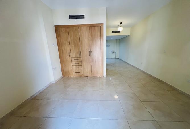 945276 - Property Image 3