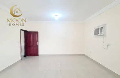 Apartment - 2 Bedrooms - 2 Bathrooms for rent in Muntazah 7 - Al Muntazah - Doha