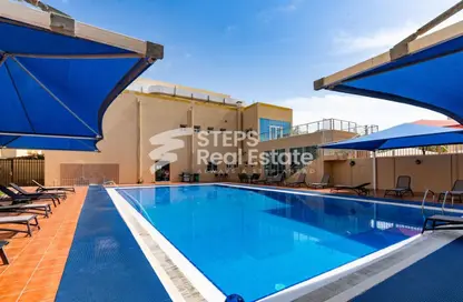 مجمع سكني - 5 غرف نوم - 5 حمامات للايجار في شارع الوعب - الوعب - الدوحة