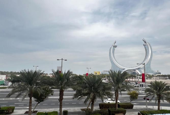 988213 - Property Image 3