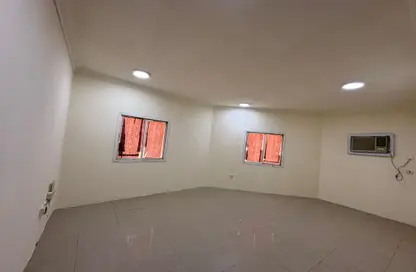 Apartment - 3 Bedrooms - 3 Bathrooms for rent in Old Airport Road - Old Airport Road - Doha