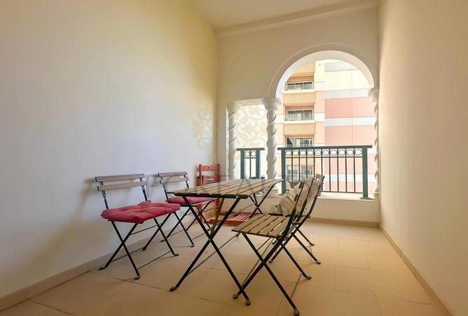 975834 - Property Image 3