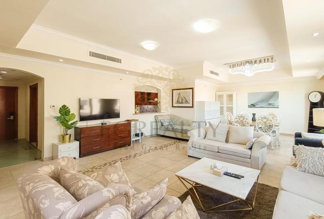 976014 - Property Image 2