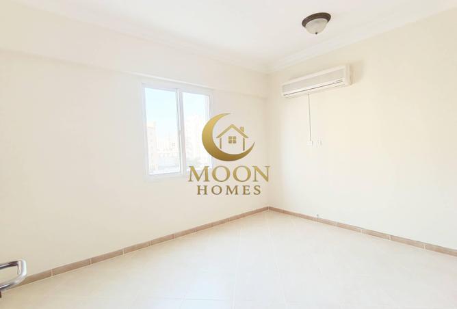 971814 - Property Image 3