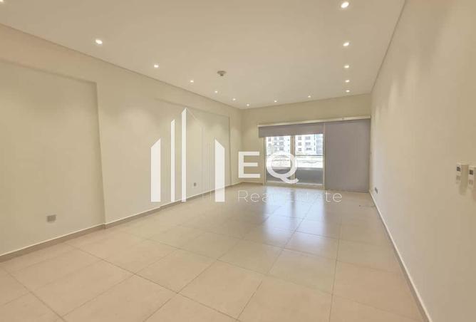 938606 - Property Image 2