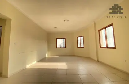 Apartment - 3 Bedrooms - 3 Bathrooms for rent in Somerset Al Mansoura - Al Mansoura - Doha
