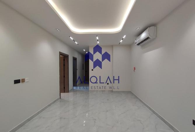 997033 - Property Image 2