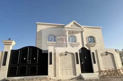 Villa - 7 Bedrooms for sale in Umm Al Amad - Umm Al Amad - Al Shamal