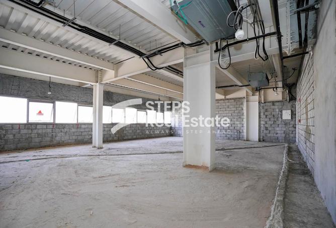 951113 - Property Image 2